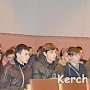 Сотрудники полиции Керчи провели профилактическую беседу с учащимися