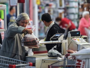 Аксенов: Цены на продукты в Крыму растут из-за спекулянтов
