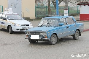 В Керчи «ВАЗ» въехал в «Москвич»