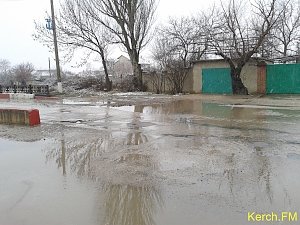 В Керчи разваливается мост в Аршинцево
