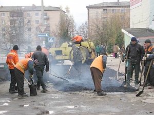 Власти Керчи решили просить денег на ремонт дороги к переправе