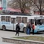 В Симферополе на остановке троллейбус наехал на пенсионерку