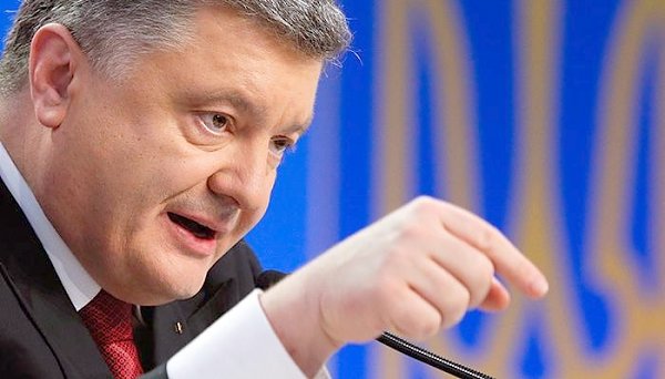 Указ в стиле милитари. Президент Украины Петр Порошенко готов отправить на убой 144 тысячи своих граждан