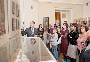 Льготникам разрешили бесплатно посещать 15 музеев в Крыму