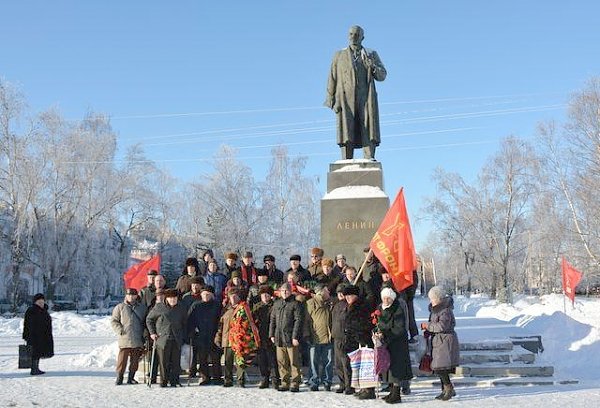 Вологодские коммунисты провели акцию в день памяти В.И.Ленина