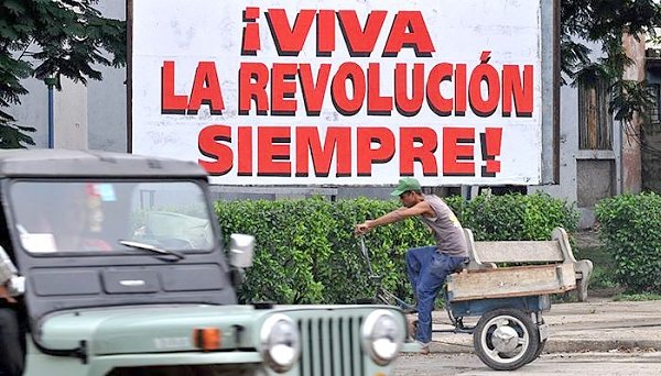 США штурмуют Кубу. Сближение с американцами чревато для Острова Свободы «цветной» революцией