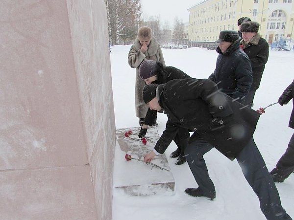 Республика Коми. Коммунисты почтили память В.И. Ленина