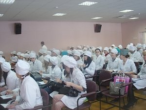 Студентам медицинского университета в Столице Крыма пообещали получение специальностей в федеральном университете