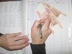 Задержку выплаты зарплаты бюджетникам в Крыму пояснили техническими причинами