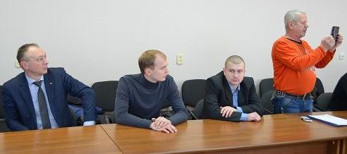 Коммунисты Вологды обсудили за круглым столом вопросы помощи жителям Новороссии