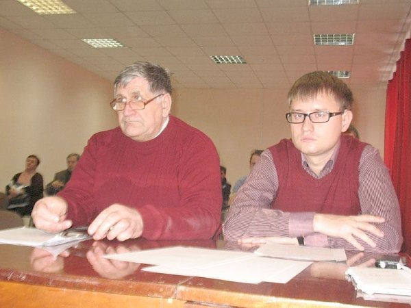 Белгород. Коммунисты и члены РУСО провели круглый стол о недопустимости возрождения фашизма