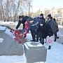 Тульские коммунисты в честь 111-ой годовщины подвига легендарного крейсера «Варяг» почтили память его командира, туляка В.Ф. Руднева