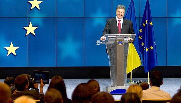 Порошенко переходит границы. Почему Евросоюз не готов предоставить Украине безвизовый статус