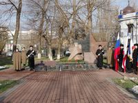 Сергей Аксёнов принял участие в мероприятиях, посвящённых Дню памяти о россиянах, исполнявших служебный долг за пределами Отечества