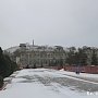 В Керчи снова пошел снег