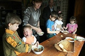 Прокуратура предложила дать несколько льгот многодетным семьям в Севастополе