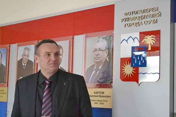 В Сочи полиция при пикетировании задержала на час лидера горкома КПРФ Игоря Васильева для проведения «профилактической беседы»
