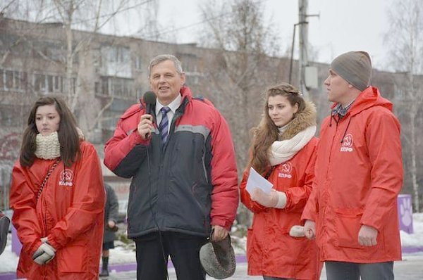 Долой губительный курс либералов! В Вологде прошёл митинг с требованием отставки правительства