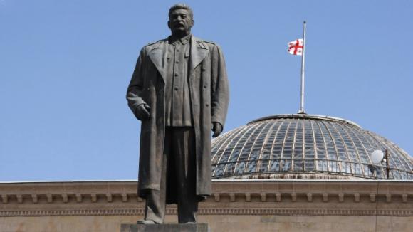 РИА Новости: КПРФ окажет помощь ветеранам Грузии в восстановлении памятника Сталину