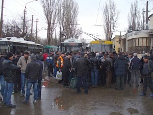 Виноватыми в забастовке на «Крымтроллейбусе» объявили гендиректора и министра финансов