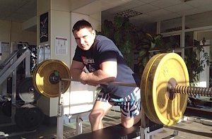 Крымский силач завоевал «золото» на Чемпионате России по армспорту