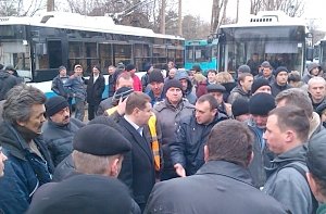 В «Крымтроллейбусе» продолжают настаивать на смене руководства, несмотря на погашенные долги