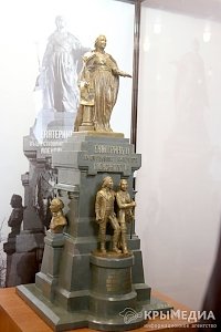 В Столице Крыма презентовали макет памятника Екатерине II