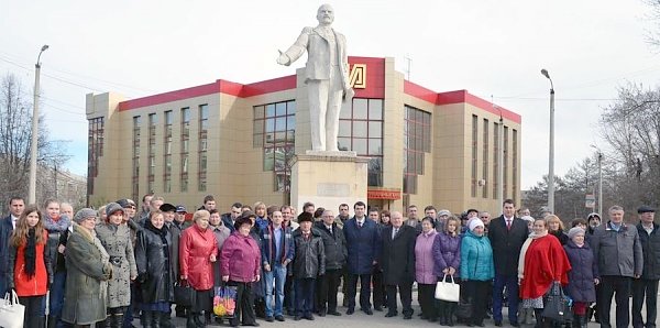 Лидер тульских коммунистов Олег Лебедев провел в Новомосковске семинар-совещание секретарей «первичек»
