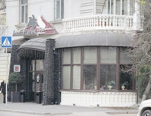 Судебные приставы на три месяца закрыли ресторан в Севастополе