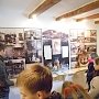 Ветераны ОВД организовали симферопольским школьникам экскурсию по историческим местам города-героя Керчи
