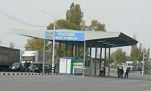 Исчезли очереди из едущих в Крым грузовиков