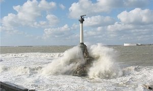 В Севастополе объявлено штормовое предупреждение