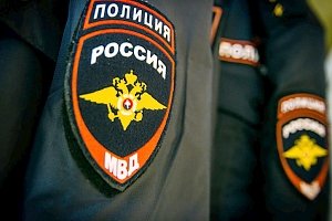 Полицейского из Крыма обвинили в превышении полномочий