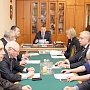 Константин Бахарев провел первое заседание Комиссии по контролю за достоверностью сведений о доходах депутатов