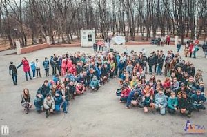 Молодежь Великого Новгорода устроила «Победный флешмоб» в честь 70-летия Великой Победы