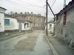 Владельцам ветхого жилья в Симферополе запретят прописывать жильцов