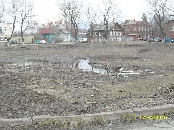 Городские власти приступили к благоустройству скандально известного пруда в центре Костромы