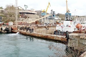 «Севморзавод» получил первые после регистрации заказы и набирает новых работников