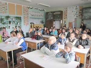 Сотрудники белогорской полиции проводят со школьниками «Уроки права»