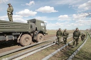 Российские военные инженеры продлят трубопроводы в Крыму