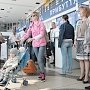 Первая группа туристов прибыла на майские праздники в аэропорт Симферополя