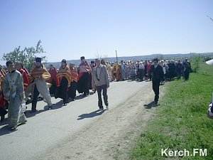 В Керчи прошёл крестный ход, посвященный Георгию Победоносцу