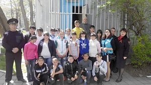 Полицейские Ленинского района организовали для школьников поход в музей