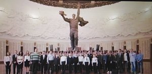 Хор МВД России провел флеш-моб в музее