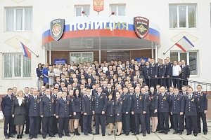 В сакской полиции проведен «Урок мужества» для личного состава, приуроченный ко Дню Победы