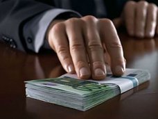 ​В Севастополе направлено в суд дело о подкупе директора предприятия на 112 млн руб