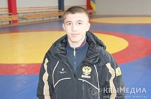 Юный крымчанин стал чемпионом России по греко-римской борьбе