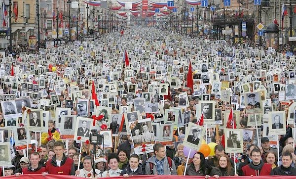 Марш «Бессмертного полка». Стихи В.И. Кашина