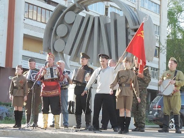 При поддержке КПРФ в Иваново прошёл концерт в рамках проекта «Играй, гармонь!»