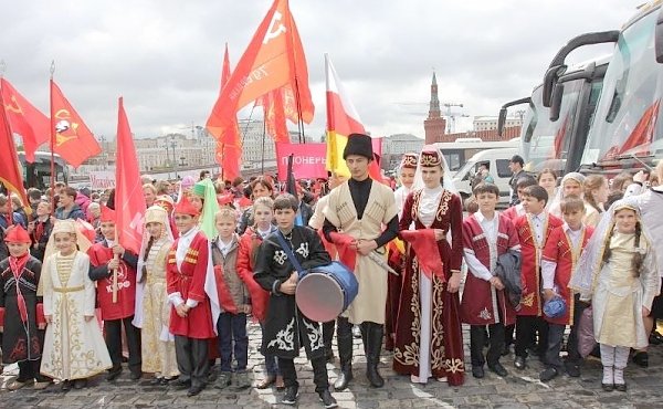 К.К. Тайсаев: Приём в Ленинскую Пионерию на Красной Площади – добрая традиция нашей партии